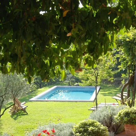فيلة Castagnori Sleeps 7 Wifi