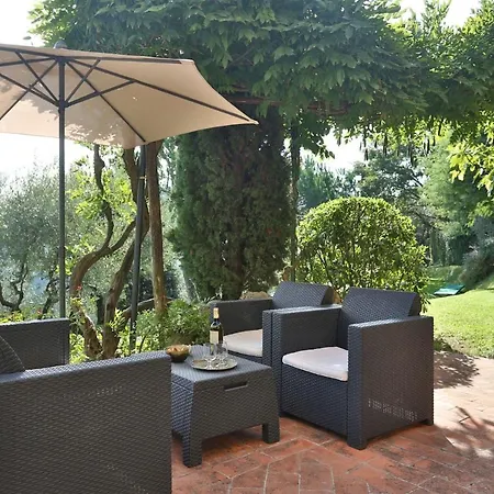 Castagnori Sleeps 7 Wifi فيلة